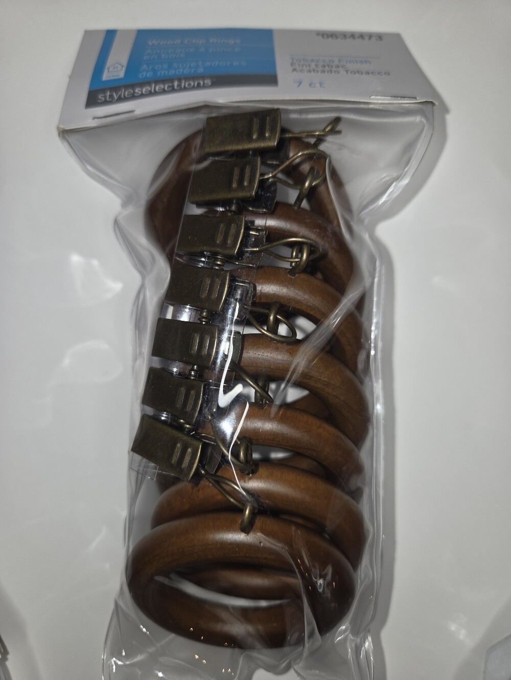 7 Piece Wood Clip Curtain Rings Tobacco Finish